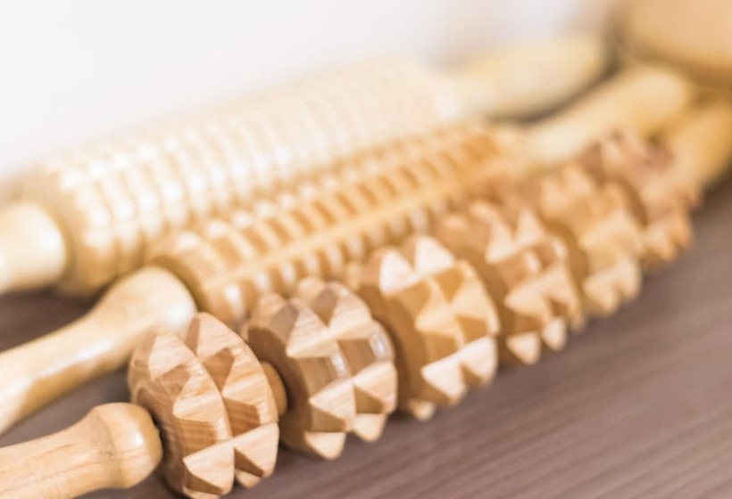 هتل Hostal La Masia