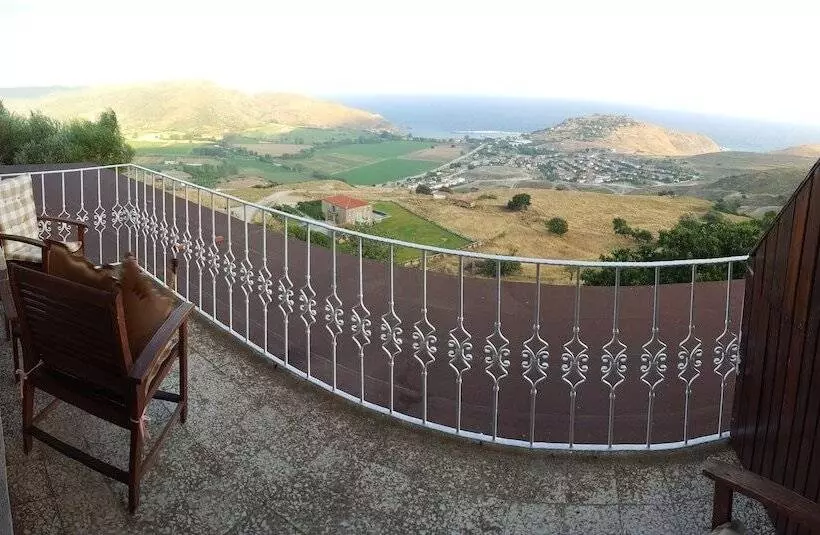 هتل Imbros
