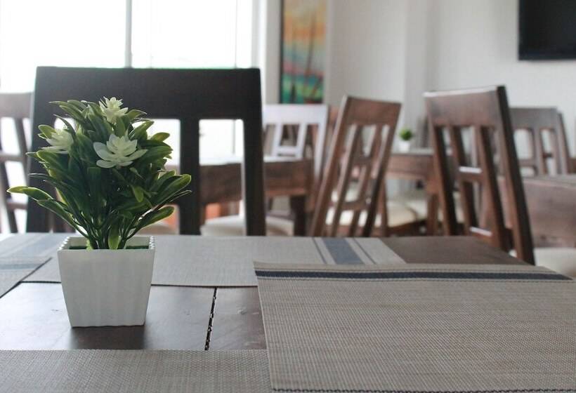 בית מלון כפרי K12