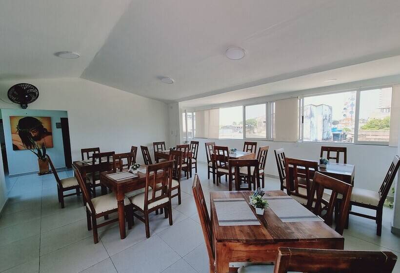 בית מלון כפרי K12