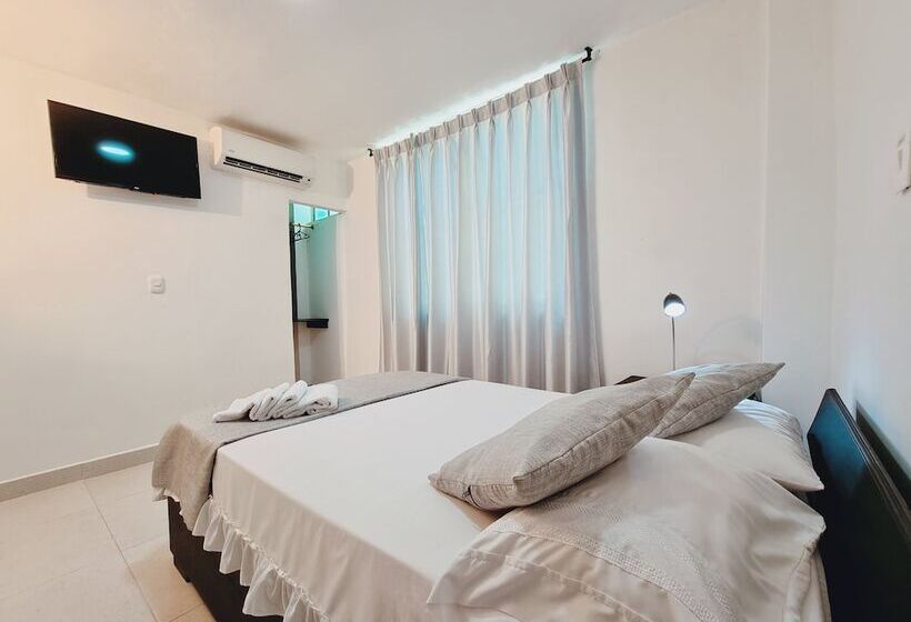 בית מלון כפרי K12