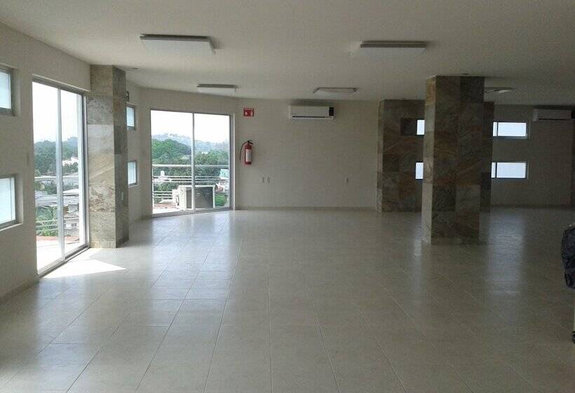 Отель & Lounge Las Islas