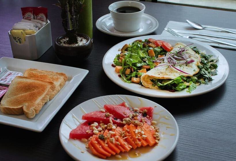 Отель & Lounge Las Islas