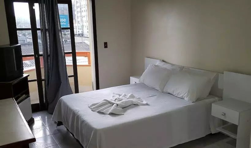 ホテル Napoli