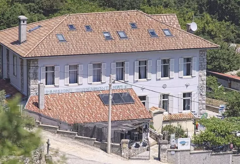 Hotelli Pansion Tramontana