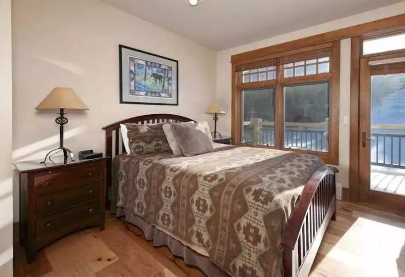 هتل Premier 2 Bedroom Ski In, Ski Out Lone Eagle Condo With The Best Access To Skiing In Keystone