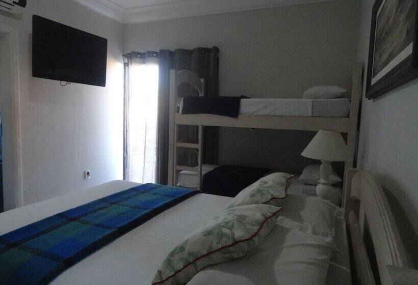 ホテル Recanto Do Marinheiro