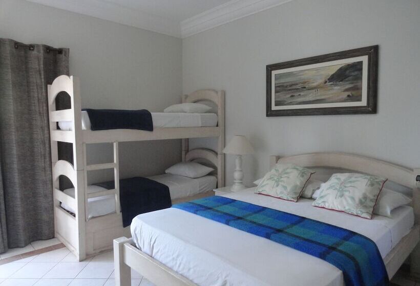 ホテル Recanto Do Marinheiro