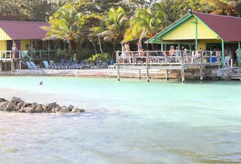 هتل Reef House Resort