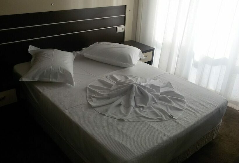 בית מלון כפרי Uytun