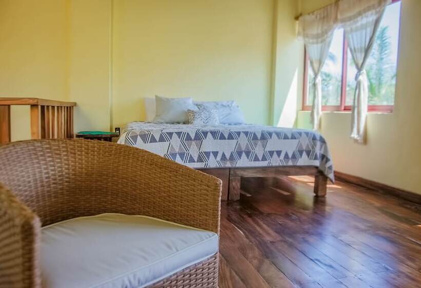 Отель Verde Luna