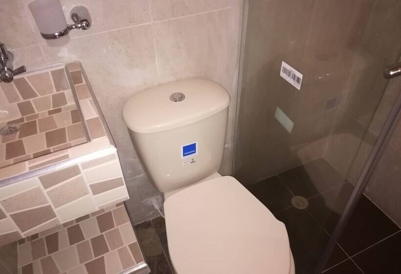 Pension Casona De Los Pinto