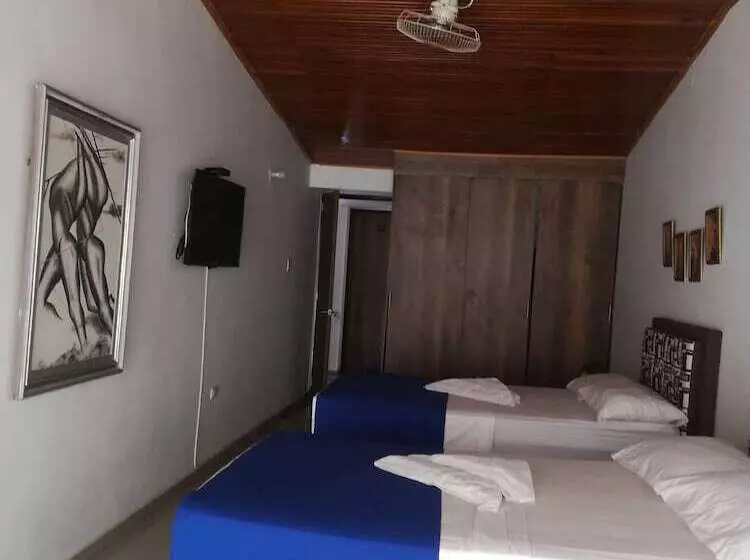 Majatalo Casona De Los Pinto