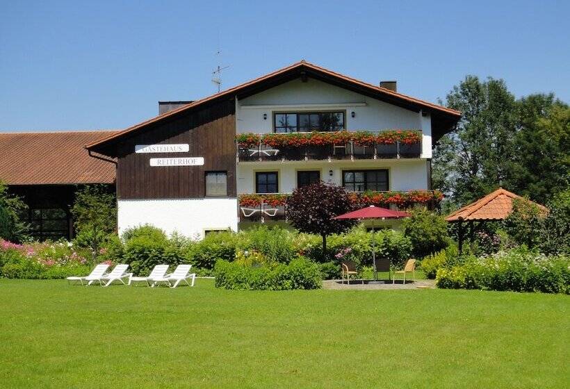 پانسیون Reiterhof Bad Füssing
