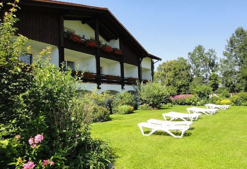 پانسیون Reiterhof Bad Füssing