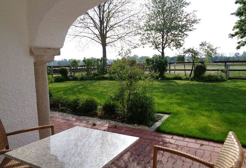 پانسیون Reiterhof Bad Füssing