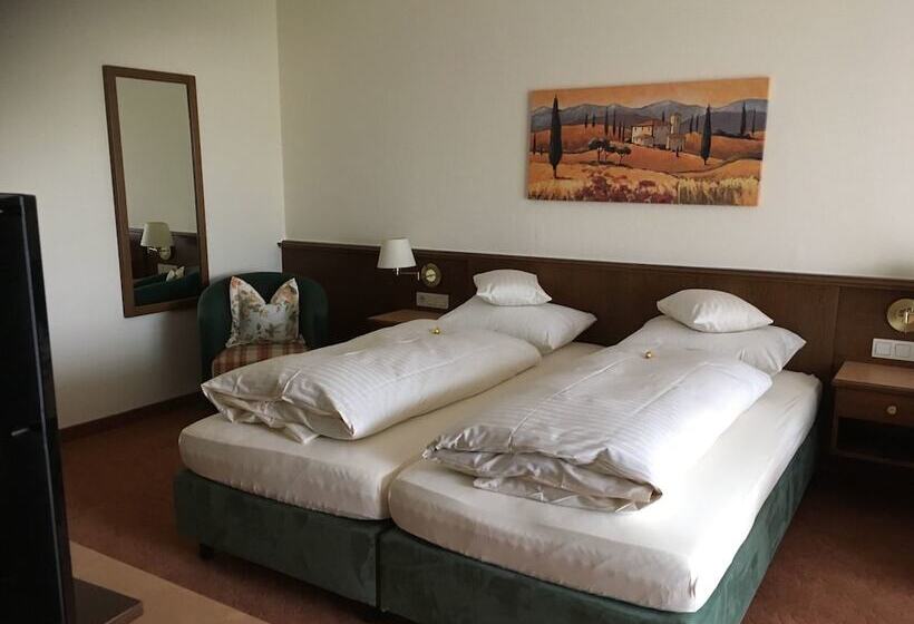 پانسیون Reiterhof Bad Füssing