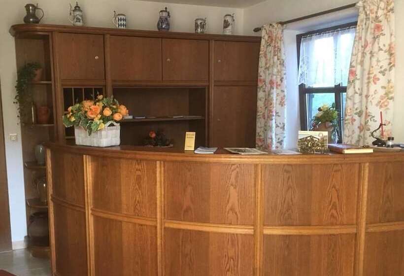 پانسیون Reiterhof Bad Füssing