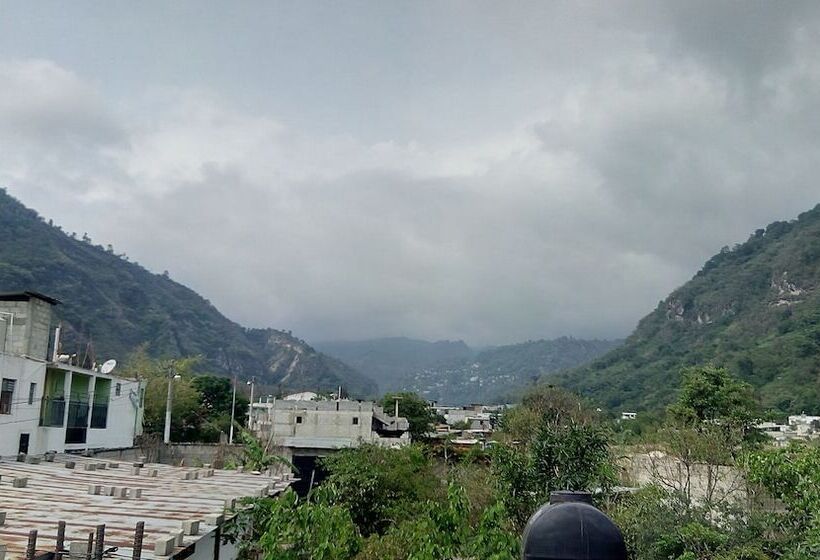 پانسیون Relax House