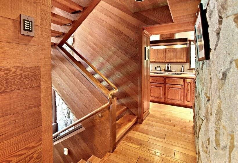 Yosemite Scenic Wonders   Fish Camp Area