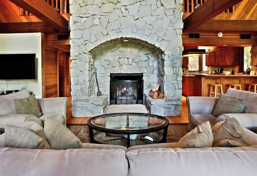 Yosemite Scenic Wonders   Fish Camp Area