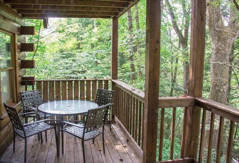 26 Bearfoot Landing 2 Bedroom Cabin By Redawning