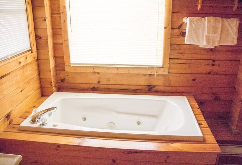 26 Bearfoot Landing 2 Bedroom Cabin By Redawning