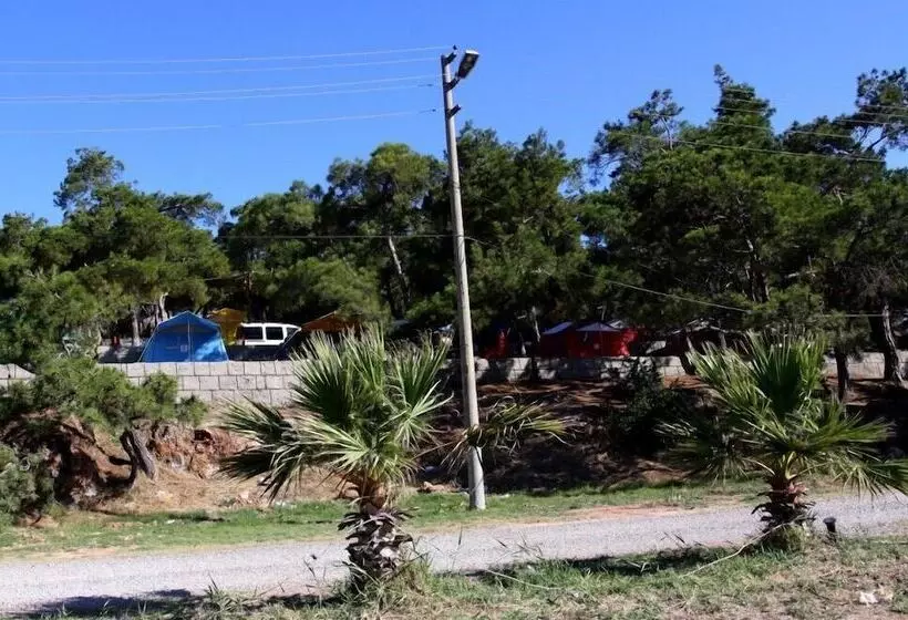 Retkeilymaja Camlik Kamping