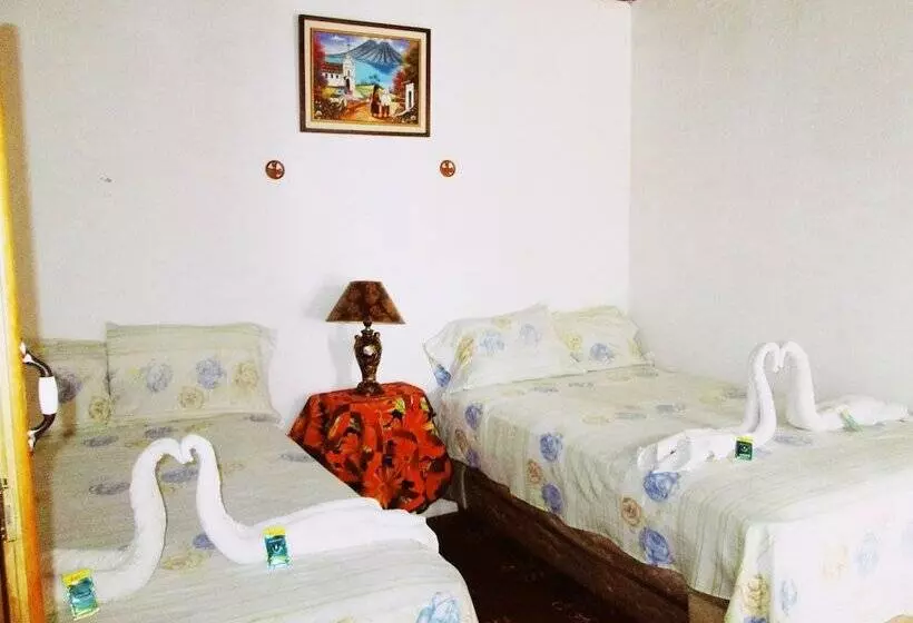 Casa Hostel El Empedrado
