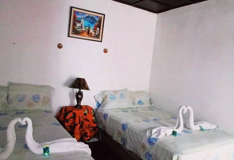 Casa Hostel El Empedrado