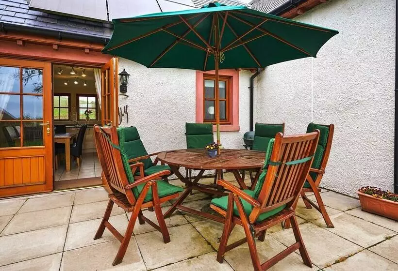 Hazel Lodge