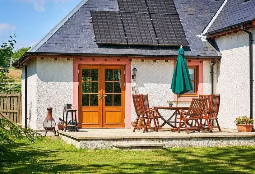 Hazel Lodge