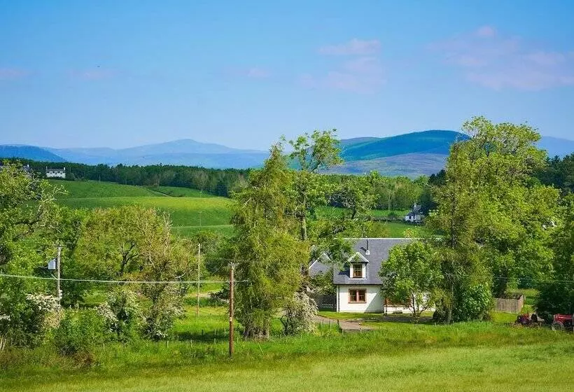 Hazel Lodge