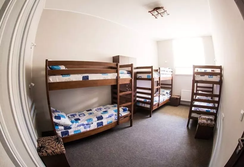 Hostelok