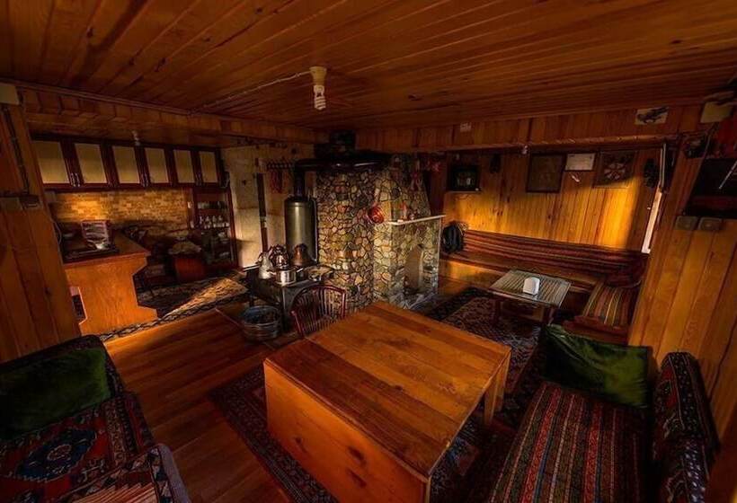 فندق Avusor Simge Pansiyon