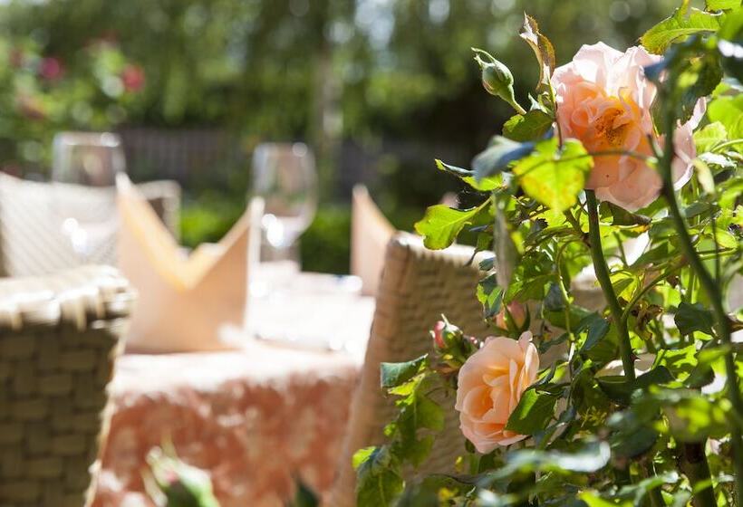 酒店 Bemelmans Post