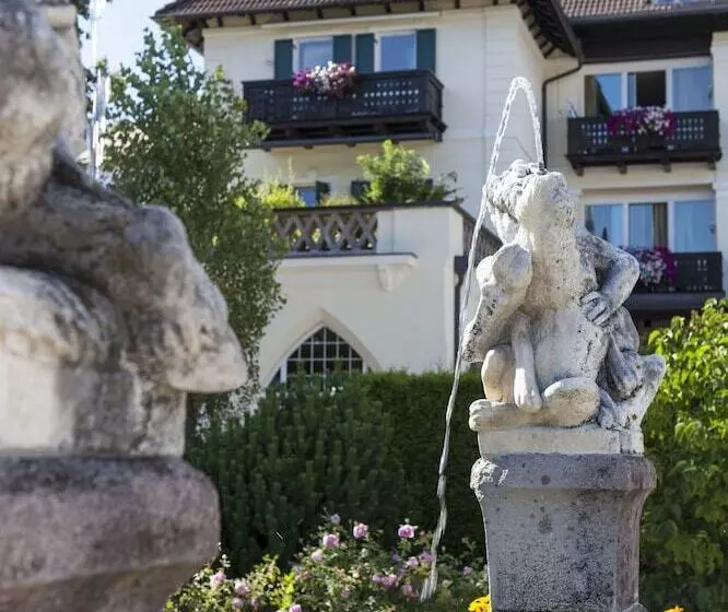 Hotelli Bemelmans Post