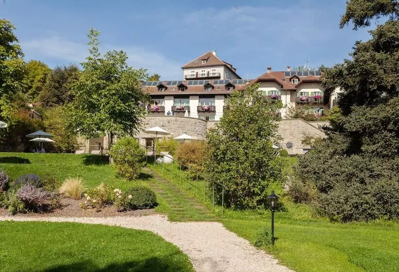 Hotelli Bemelmans Post