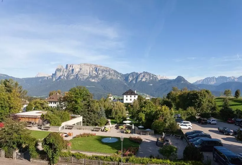 Hotelli Bemelmans Post