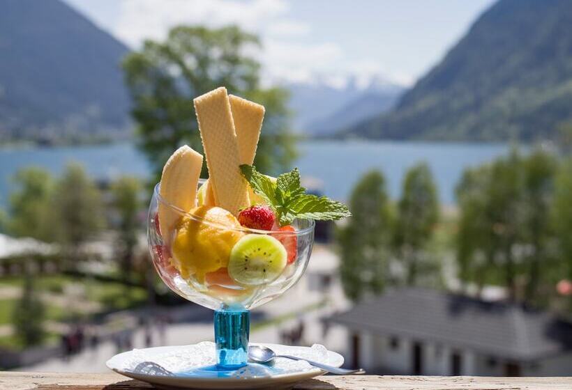 Christina   Ihr Kleinstes 4 Hotel Am Achensee