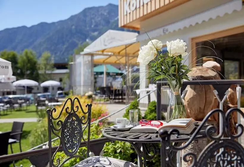 Christina   Ihr Kleinstes 4 Hotel Am Achensee