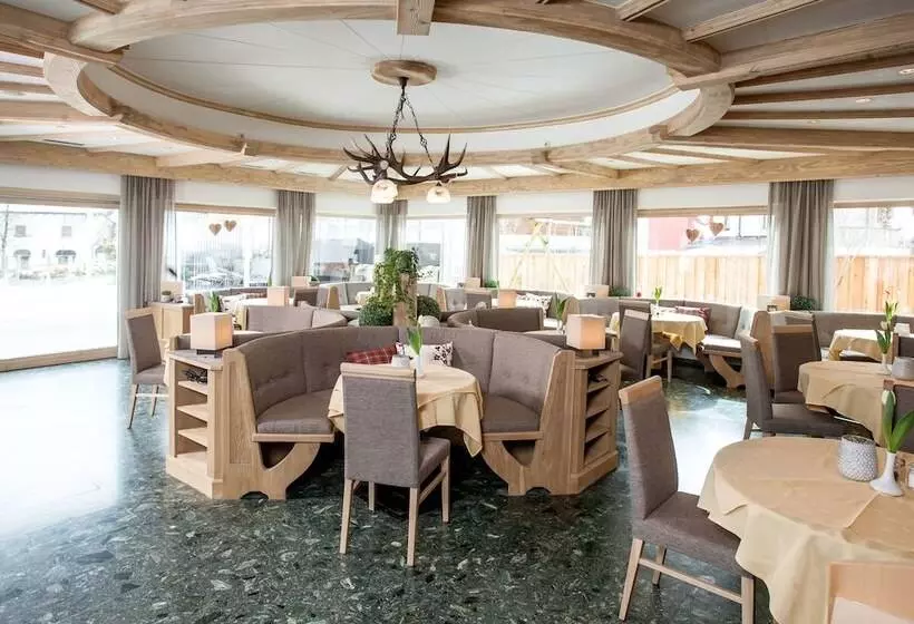 Christina   Ihr Kleinstes 4 Hotel Am Achensee