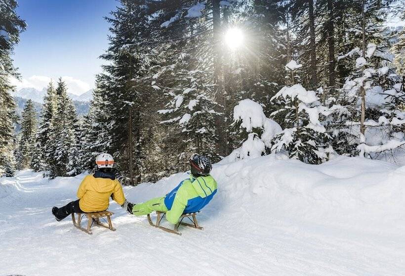 Christina   Ihr Kleinstes 4 Hotel Am Achensee