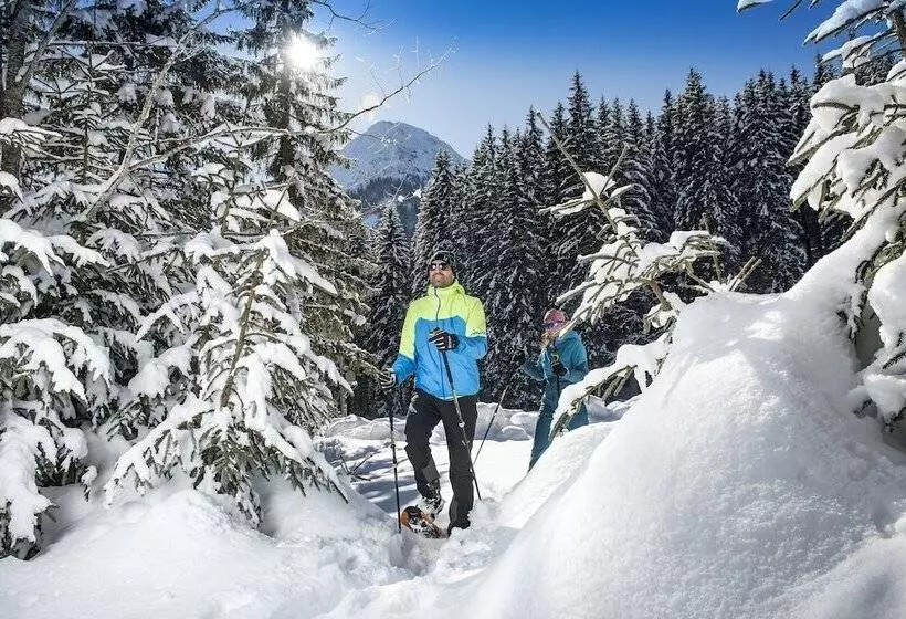 Christina   Ihr Kleinstes 4 Hotel Am Achensee