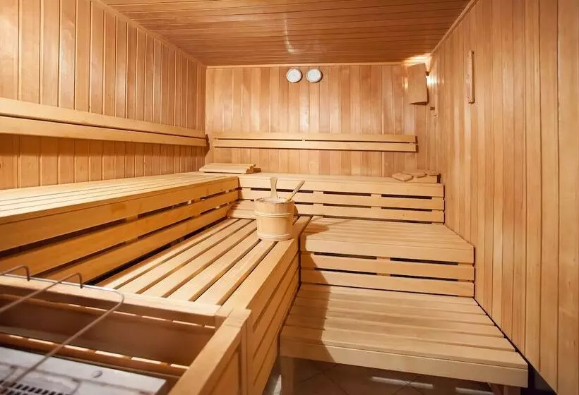 Christina   Ihr Kleinstes 4 Hotel Am Achensee