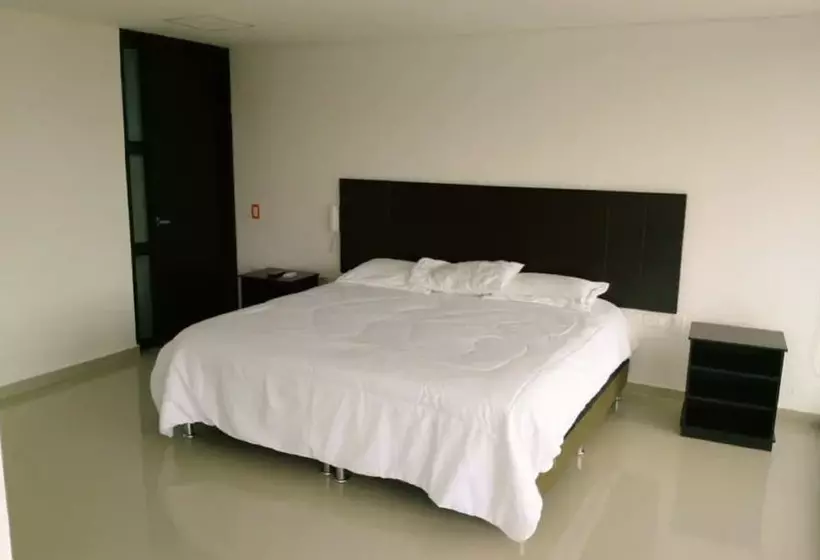 Hotelli La Montaña Girardot