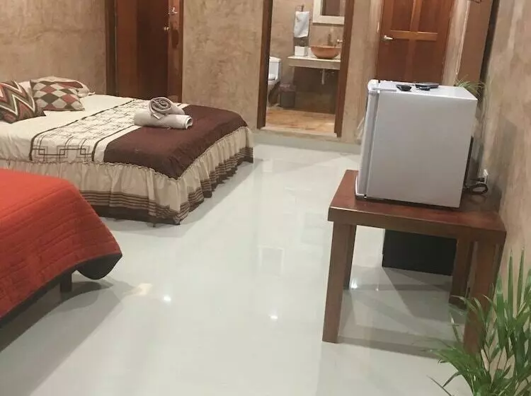 هتل Mi Viejo Chit