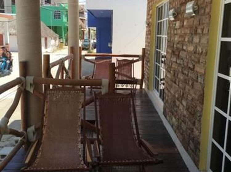 Szálloda Mi Viejo Chit