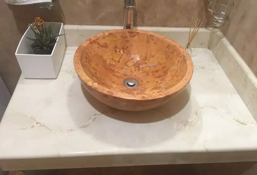 هتل Mi Viejo Chit