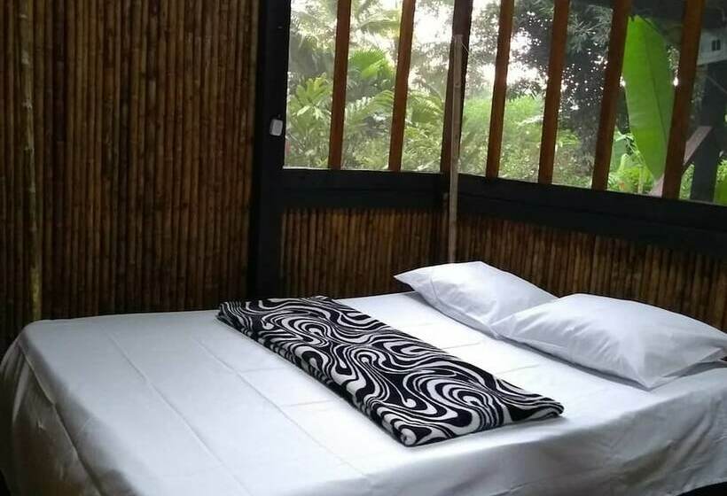 فندق Rio Mar Bahía Solano Choco Colombia